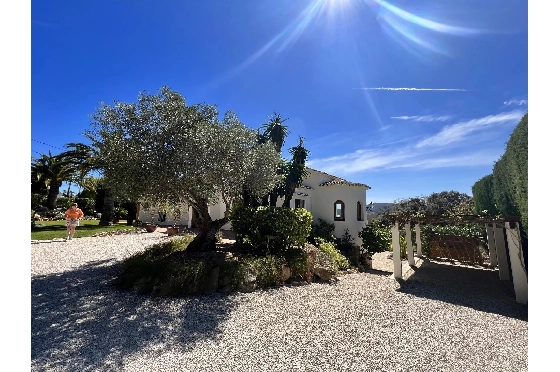 Villa in Javea zu verkaufen, Living area 390 m², Klimaanlage, 5 Schlafzimmer, 4 Badezimmer, Pool, ref.: BS-82321828-14