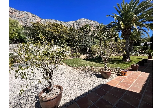 Villa in Javea zu verkaufen, Living area 390 m², Klimaanlage, 5 Schlafzimmer, 4 Badezimmer, Pool, ref.: BS-82321828-15