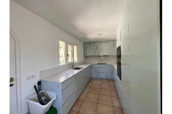 Villa in Javea zu verkaufen, Living area 390 m², Klimaanlage, 5 Schlafzimmer, 4 Badezimmer, Pool, ref.: BS-82321828-9