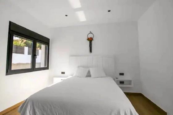 Villa in Javea zu verkaufen, Living area 380 m², Klimaanlage, 4 Schlafzimmer, 4 Badezimmer, Pool, ref.: BS-82508770-11