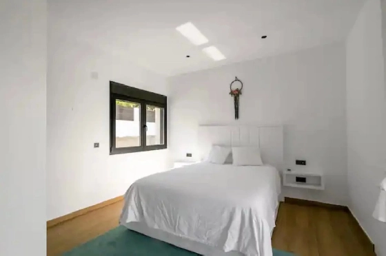 Villa in Javea zu verkaufen, Living area 380 m², Klimaanlage, 4 Schlafzimmer, 4 Badezimmer, Pool, ref.: BS-82508770-28