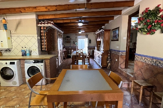 Villa in Denia zu vermieten, Living area 200 m², Zustand gepflegt, + Zentralheizung, Klimaanlage, Plot 900 m², 3 Schlafzimmer, 2 Badezimmer, Pool, ref.: D-0123-39