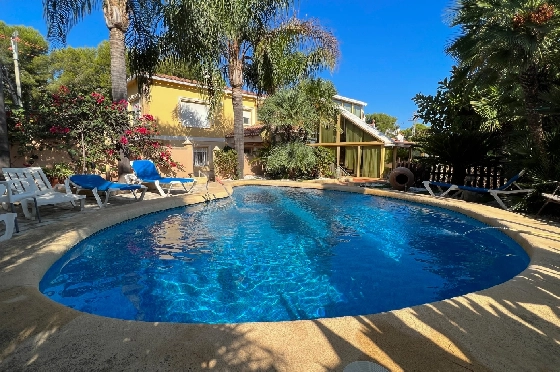 Villa in Denia zu vermieten, Living area 200 m², Zustand gepflegt, + Zentralheizung, Klimaanlage, Plot 900 m², 3 Schlafzimmer, 2 Badezimmer, Pool, ref.: D-0123-5