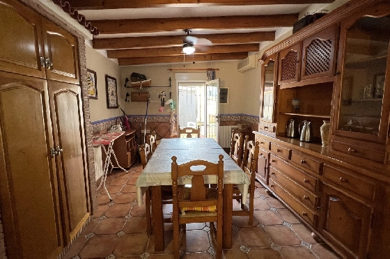 Villa in Denia zu vermieten, Living area 200 m², Zustand gepflegt, + Zentralheizung, Klimaanlage, Plot 900 m², 3 Schlafzimmer, 2 Badezimmer, Pool, ref.: D-0123-53