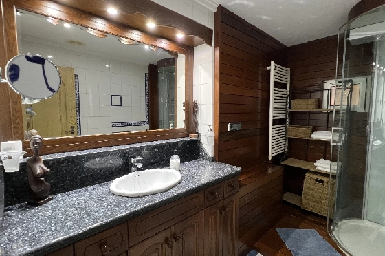 Villa in Denia zu vermieten, Living area 200 m², Zustand gepflegt, + Zentralheizung, Klimaanlage, Plot 900 m², 3 Schlafzimmer, 2 Badezimmer, Pool, ref.: D-0123-59