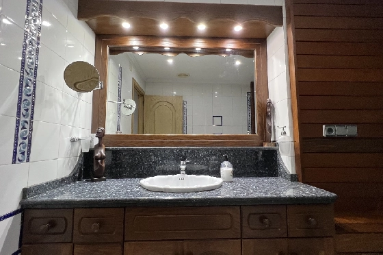 Villa in Denia zu vermieten, Living area 200 m², Zustand gepflegt, + Zentralheizung, Klimaanlage, Plot 900 m², 3 Schlafzimmer, 2 Badezimmer, Pool, ref.: D-0123-62