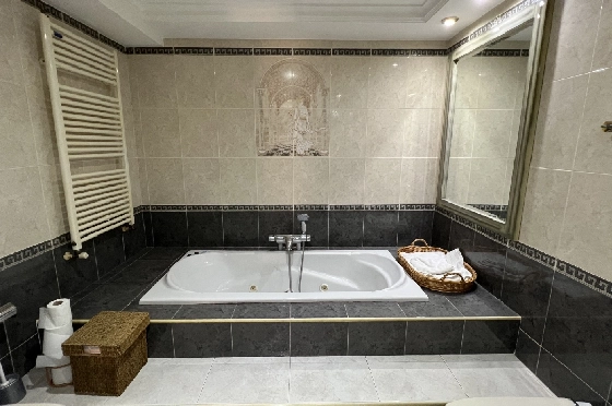 Villa in Denia zu vermieten, Living area 200 m², Zustand gepflegt, + Zentralheizung, Klimaanlage, Plot 900 m², 3 Schlafzimmer, 2 Badezimmer, Pool, ref.: D-0123-64