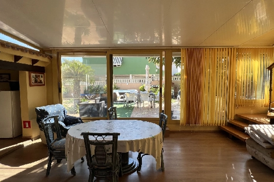 Villa in Denia zu vermieten, Living area 200 m², Zustand gepflegt, + Zentralheizung, Klimaanlage, Plot 900 m², 3 Schlafzimmer, 2 Badezimmer, Pool, ref.: D-0123-78