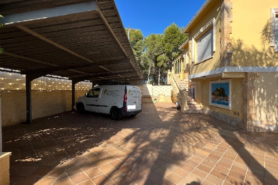 Villa in Denia zu vermieten, Living area 200 m², Zustand gepflegt, + Zentralheizung, Klimaanlage, Plot 900 m², 3 Schlafzimmer, 2 Badezimmer, Pool, ref.: D-0123-81