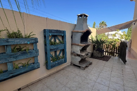 Reihenhaus in Denia zu vermieten, Living area 130 m², Zustand gepflegt, + KLIMA, Klimaanlage, Plot 160 m², 4 Schlafzimmer, 3 Badezimmer, Pool, ref.: D-0223-24