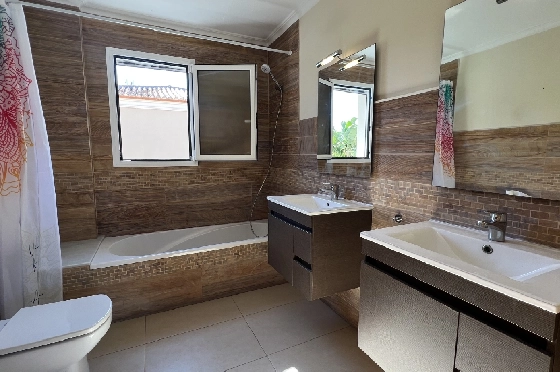Reihenhaus in Denia zu vermieten, Living area 130 m², Zustand gepflegt, + KLIMA, Klimaanlage, Plot 160 m², 4 Schlafzimmer, 3 Badezimmer, Pool, ref.: D-0223-48