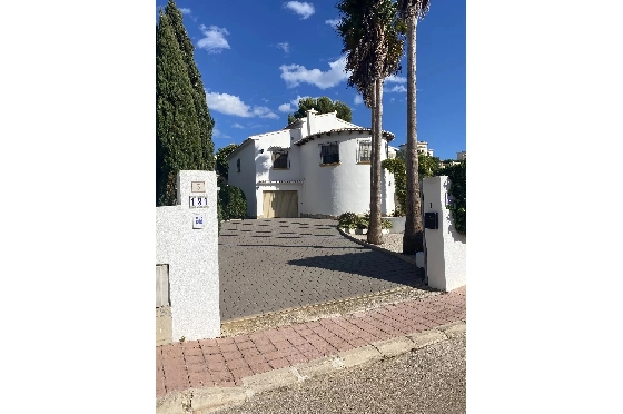 Villa in Javea zu verkaufen, Living area 149 m², Klimaanlage, 6 Badezimmer, Pool, ref.: BS-83539205-1