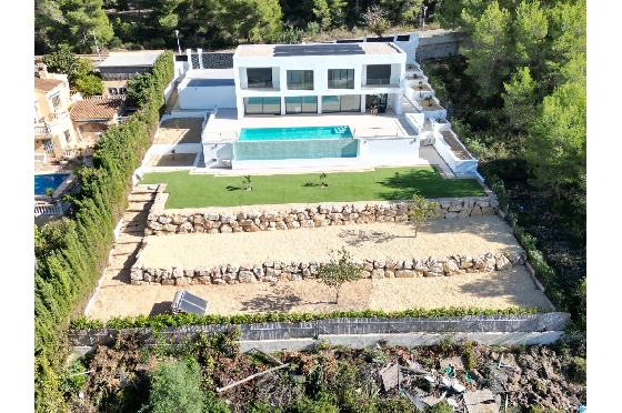 Villa in Javea zu verkaufen, Living area 300 m², Klimaanlage, 4 Schlafzimmer, 4 Badezimmer, Pool, ref.: BS-83618032-1