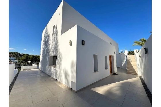 Villa in Javea zu verkaufen, Living area 300 m², Klimaanlage, 4 Schlafzimmer, 4 Badezimmer, Pool, ref.: BS-83618032-32