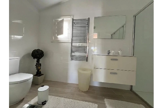 Villa in Javea zu verkaufen, Living area 210 m², Klimaanlage, 4 Schlafzimmer, 2 Badezimmer, Pool, ref.: BS-83627230-20