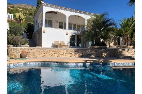 Villa in Javea zu verkaufen, Living area 257 m², 5 Schlafzimmer, 3 Badezimmer, Pool, ref.: BS-83635642-1