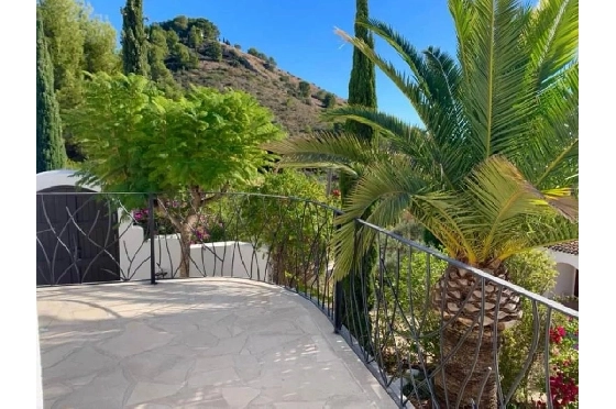 Villa in Javea zu verkaufen, Living area 257 m², 5 Schlafzimmer, 3 Badezimmer, Pool, ref.: BS-83635642-8