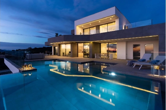 Villa in Cumbre del Sol zu verkaufen, Living area 542 m², Plot 1168 m², 4 Schlafzimmer, 6 Badezimmer, Pool, ref.: BS-84135249-2