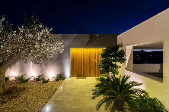 Villa in Cumbre del Sol zu verkaufen, Living area 542 m², Plot 1168 m², 4 Schlafzimmer, 6 Badezimmer, Pool, ref.: BS-84135249-9