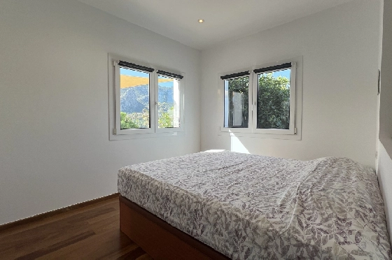 Villa in Pedreguer zu verkaufen, Living area 137 m², Baujahr 2015, Zustand gepflegt, + Ofen, Klimaanlage, Plot 403 m², 2 Schlafzimmer, 2 Badezimmer, Pool, ref.: RG-0124-16