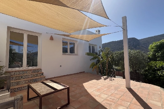 Villa in Pedreguer zu verkaufen, Living area 137 m², Baujahr 2015, Zustand gepflegt, + Ofen, Klimaanlage, Plot 403 m², 2 Schlafzimmer, 2 Badezimmer, Pool, ref.: RG-0124-25