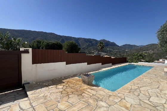 Villa in Pedreguer zu verkaufen, Living area 137 m², Baujahr 2015, Zustand gepflegt, + Ofen, Klimaanlage, Plot 403 m², 2 Schlafzimmer, 2 Badezimmer, Pool, ref.: RG-0124-3