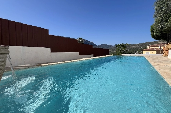 Villa in Pedreguer zu verkaufen, Living area 137 m², Baujahr 2015, Zustand gepflegt, + Ofen, Klimaanlage, Plot 403 m², 2 Schlafzimmer, 2 Badezimmer, Pool, ref.: RG-0124-4