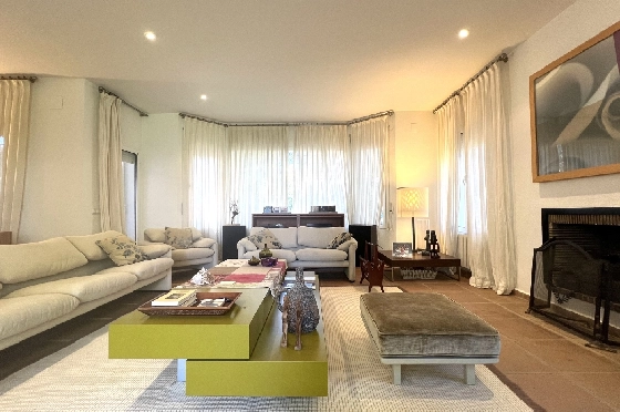 Villa in Denia(Las Rotas) zu verkaufen, Living area 280 m², Baujahr 1989, Zustand gepflegt, + Zentralheizung, Plot 1150 m², 5 Schlafzimmer, 4 Badezimmer, Pool, ref.: SC-T0424-12