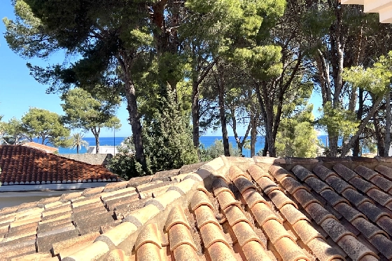 Villa in Denia(Las Rotas) zu verkaufen, Living area 280 m², Baujahr 1989, Zustand gepflegt, + Zentralheizung, Plot 1150 m², 5 Schlafzimmer, 4 Badezimmer, Pool, ref.: SC-T0424-3