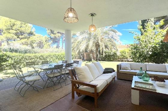 Villa in Denia(Las Rotas) zu verkaufen, Living area 280 m², Baujahr 1989, Zustand gepflegt, + Zentralheizung, Plot 1150 m², 5 Schlafzimmer, 4 Badezimmer, Pool, ref.: SC-T0424-30