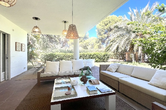Villa in Denia(Las Rotas) zu verkaufen, Living area 280 m², Baujahr 1989, Zustand gepflegt, + Zentralheizung, Plot 1150 m², 5 Schlafzimmer, 4 Badezimmer, Pool, ref.: SC-T0424-7