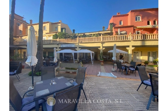 Investition in Javea zu verkaufen, Living area 140 m², Klimaanlage, Pool, ref.: MV-2503-10