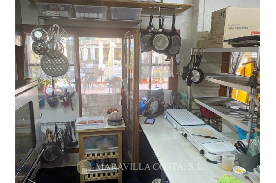 Investition in Javea zu verkaufen, Living area 140 m², Klimaanlage, Pool, ref.: MV-2503-12