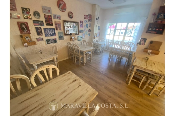 Investition in Javea zu verkaufen, Living area 140 m², Klimaanlage, Pool, ref.: MV-2503-5