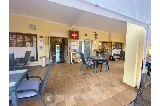 Investition in Javea zu verkaufen, Living area 140 m², Klimaanlage, Pool, ref.: MV-2503-8