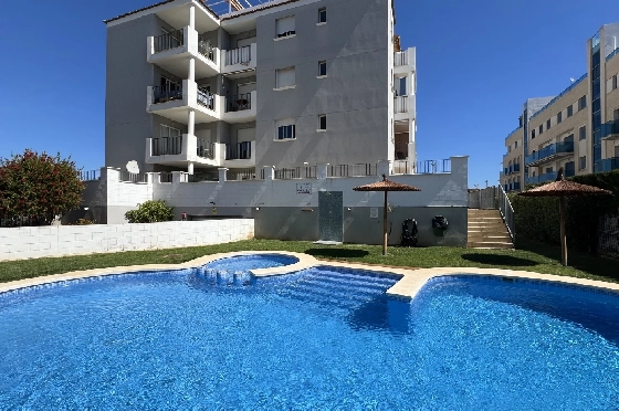 Apartment in Denia zur Ferienvermietung, Living area 86 m², Baujahr 2006, Zustand modernisiert, + Zentralheizung, Klimaanlage, Plot 46 m², 2 Schlafzimmer, 2 Badezimmer, Pool, ref.: T-0324-24