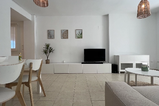 Apartment in Denia zur Ferienvermietung, Living area 86 m², Baujahr 2006, Zustand modernisiert, + Zentralheizung, Klimaanlage, Plot 46 m², 2 Schlafzimmer, 2 Badezimmer, Pool, ref.: T-0324-6
