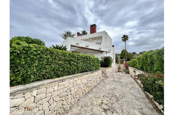 Villa in Javea zu verkaufen, Living area 450 m², Klimaanlage, 6 Schlafzimmer, 6 Badezimmer, Pool, ref.: BS-82754369-39
