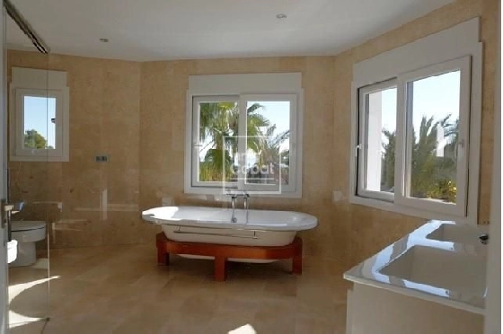 Villa in Benissa(Benissa) zu verkaufen, Living area 464 m², Klimaanlage, Plot 1131 m², 4 Schlafzimmer, 4 Badezimmer, Pool, ref.: COB-1869-10535-13