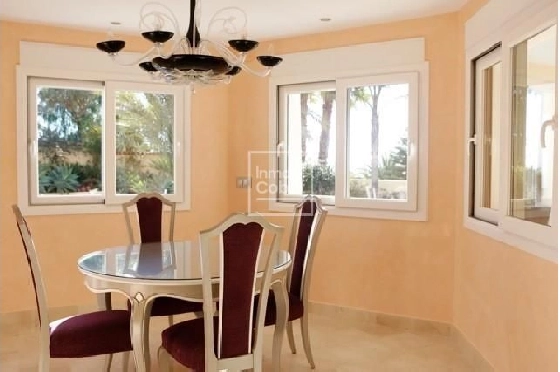 Villa in Benissa(Benissa) zu verkaufen, Living area 464 m², Klimaanlage, Plot 1131 m², 4 Schlafzimmer, 4 Badezimmer, Pool, ref.: COB-1869-10535-6