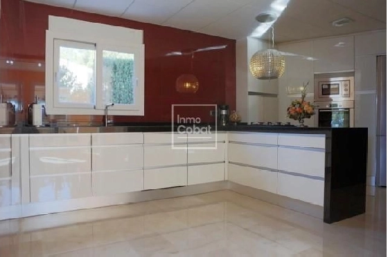 Villa in Benissa(Benissa) zu verkaufen, Living area 464 m², Klimaanlage, Plot 1131 m², 4 Schlafzimmer, 4 Badezimmer, Pool, ref.: COB-1869-10535-7