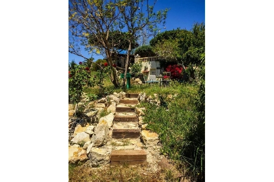 Villa in Calpe(Calpe) zu verkaufen, Living area 500 m², Klimaanlage, Plot 3500 m², 4 Schlafzimmer, 4 Badezimmer, Pool, ref.: COB-2705-10535-15