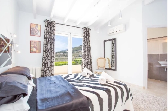 Villa in Calpe(Calpe) zu verkaufen, Living area 500 m², Klimaanlage, Plot 3500 m², 4 Schlafzimmer, 4 Badezimmer, Pool, ref.: COB-2705-10535-19