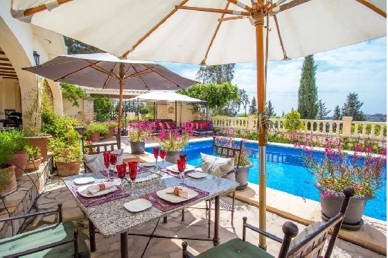 Villa in Calpe(Calpe) zu verkaufen, Living area 500 m², Klimaanlage, Plot 3500 m², 4 Schlafzimmer, 4 Badezimmer, Pool, ref.: COB-2705-10535-4