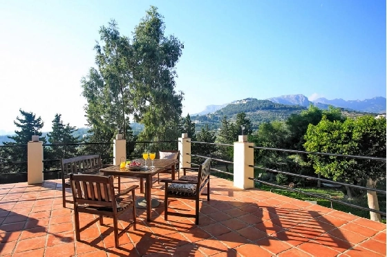 Villa in Calpe(Calpe) zu verkaufen, Living area 500 m², Klimaanlage, Plot 3500 m², 4 Schlafzimmer, 4 Badezimmer, Pool, ref.: COB-2705-10535-6
