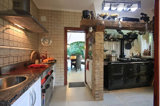 Villa in Calpe(Calpe) zu verkaufen, Living area 500 m², Klimaanlage, Plot 3500 m², 4 Schlafzimmer, 4 Badezimmer, Pool, ref.: COB-2705-10535-8