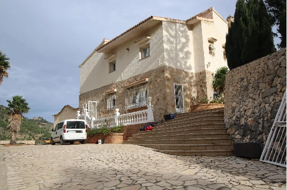 Villa in Calpe(La Canuta) zu verkaufen, Living area 609 m², Plot 3102 m², 4 Schlafzimmer, 4 Badezimmer, Pool, ref.: COB-3330-10535-49