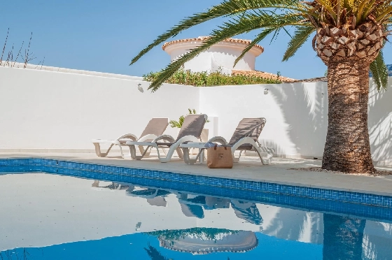 Villa in Benissa(San Jaime) zu verkaufen, Living area 240 m², Klimaanlage, 6 Schlafzimmer, 3 Badezimmer, Pool, ref.: COB-3449-10535-37