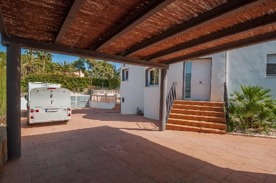 Villa in Benissa(San Jaime) zu verkaufen, Living area 240 m², Klimaanlage, 6 Schlafzimmer, 3 Badezimmer, Pool, ref.: COB-3449-10535-39