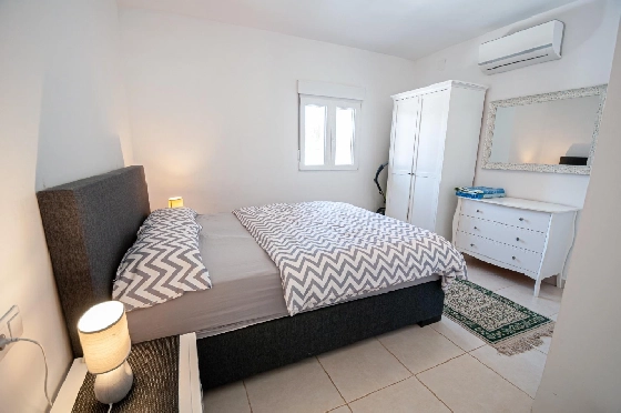 Villa in Benissa(San Jaime) zu verkaufen, Living area 240 m², Klimaanlage, 6 Schlafzimmer, 3 Badezimmer, Pool, ref.: COB-3449-10535-9